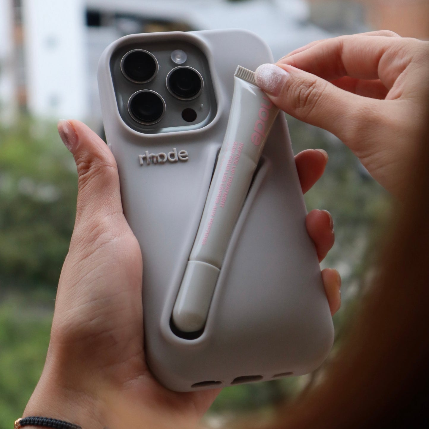 Gloss Case