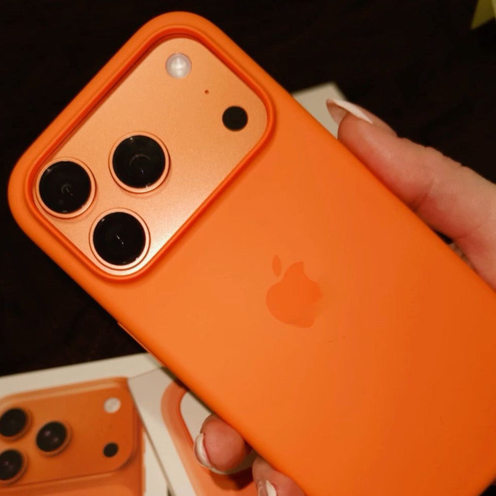 Nuevo Liquid Silicone Case